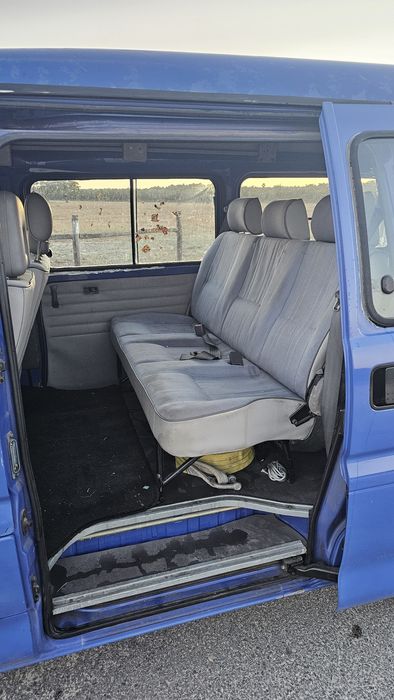 Mitsubishi l400 ano 2000