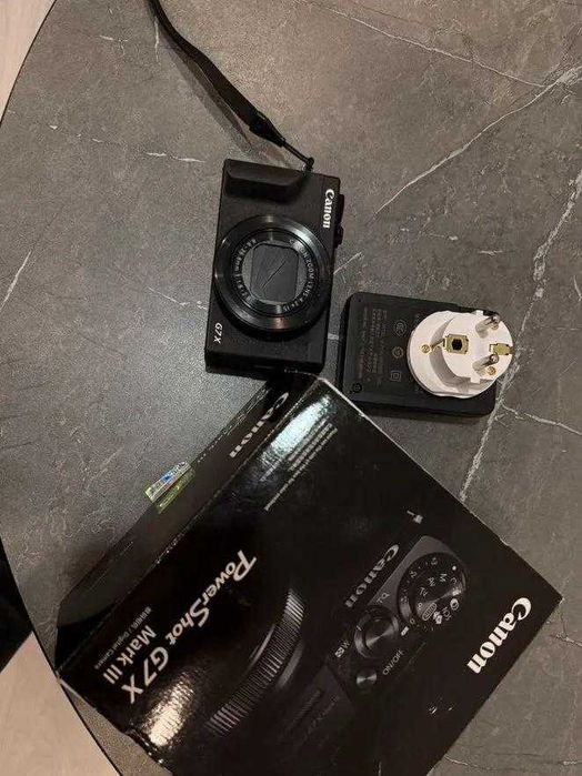 Canon PowerShot G7X Mark III