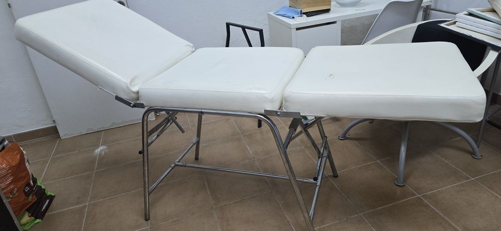 Marquesa em pele usada