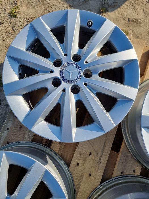 4x Felgi aluminiowe Mercedes  5x112 6.5Jx16H2 Et 49
