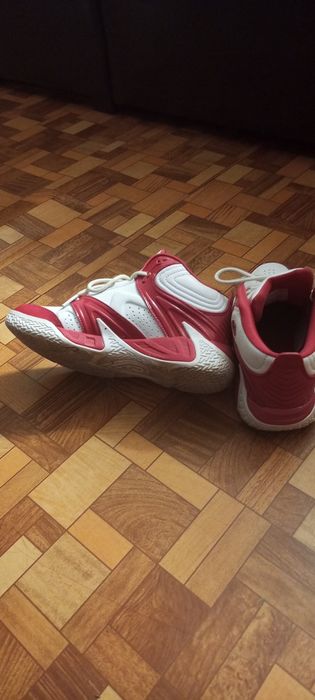 Sprzedam buty SHAQ 43/5