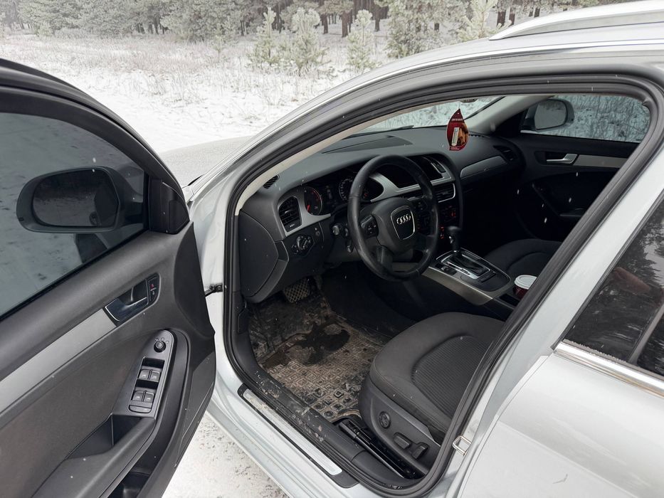 Продам Audi A4! 2.0 дизель