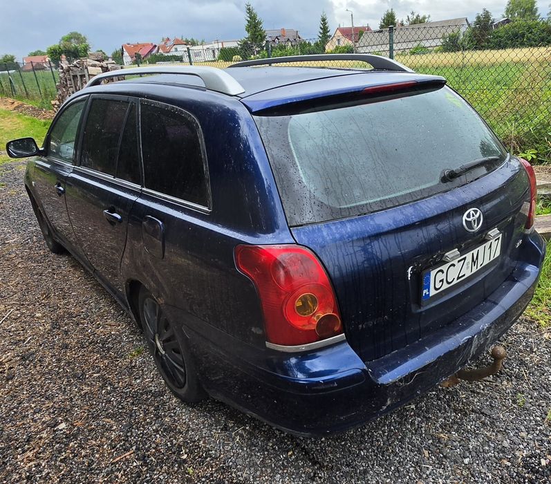 Toyota Avensis 2005rok 2.0 benzyna