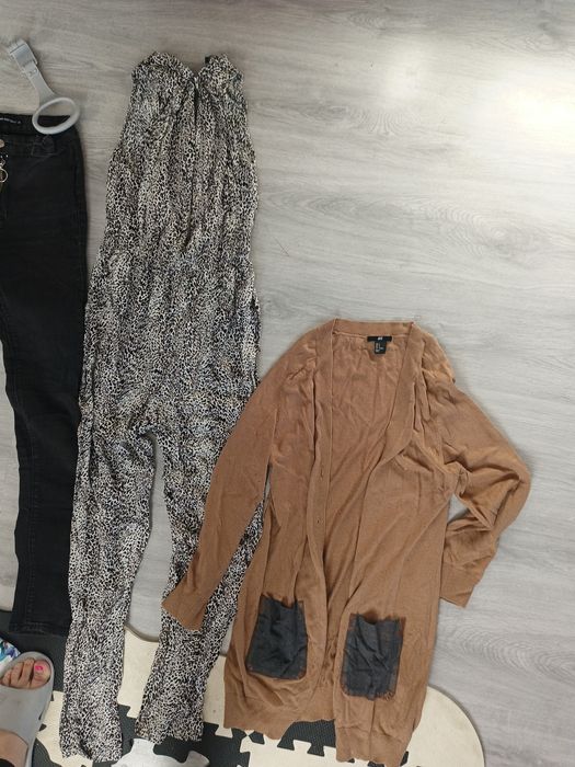 Paka ubrań damskich w rozmiarze S