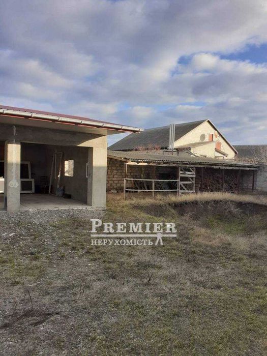 Продам 2-поверховий будинок 500 кв.м