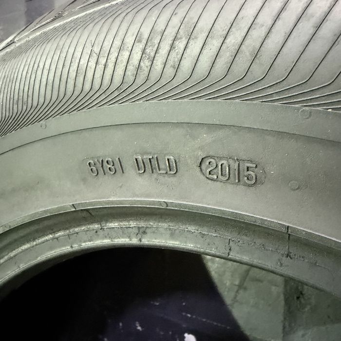 2шт 235/65 R17 Semperit Speed-Grip 2