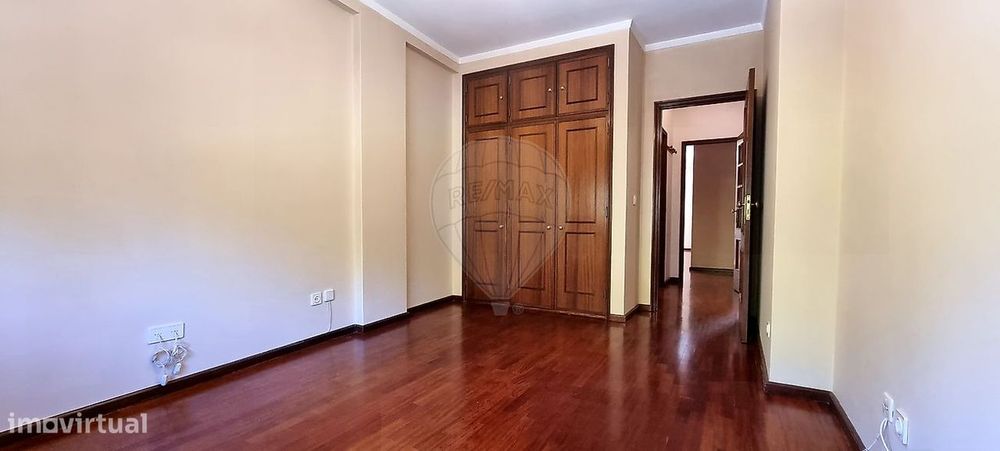 Apartamento T2 para arrendamento