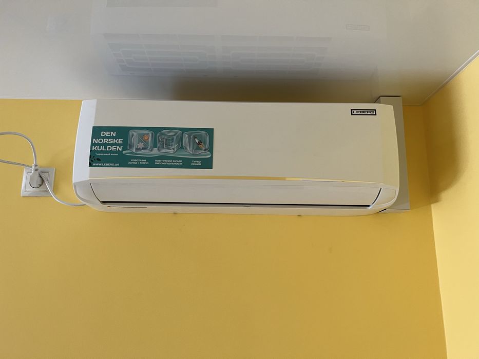 Оренда офіса 20 м2  (Колгоспна 13а)