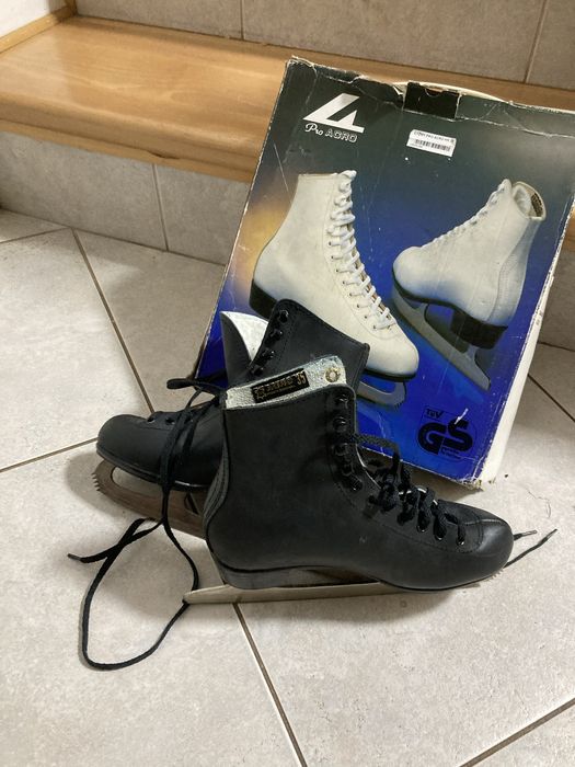 Łyżwy figurowe roz 35