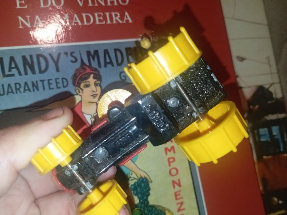 Brinquedo marretas carrinho