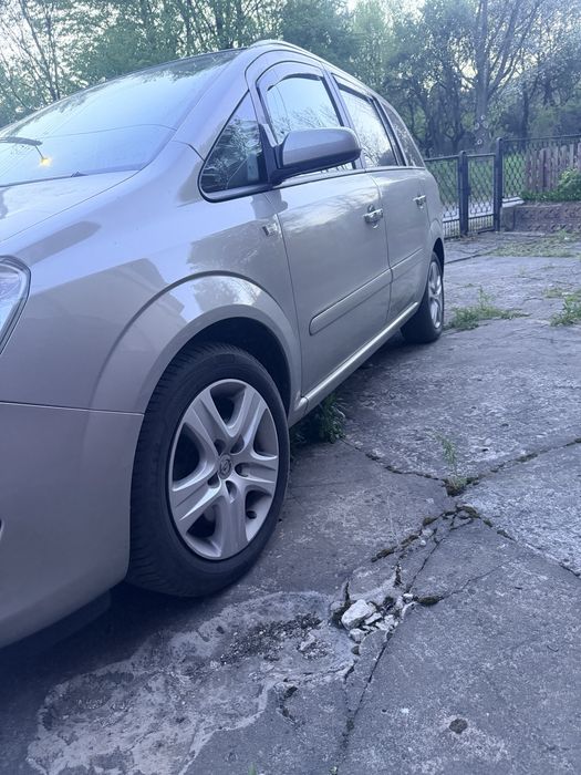 Opel Zafira 2009
