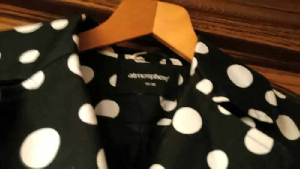 Płaszczyk retro grochy Atmosphere rozm. 38