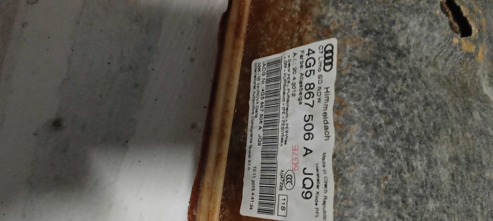 Sprzedam podsufitkę do Audi a6c7 2015