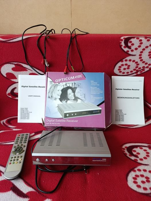 Спутниковый тюнер Opticum 4100 C