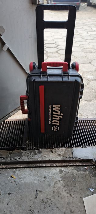 Walizka skrzynka narzędziowa Wiha