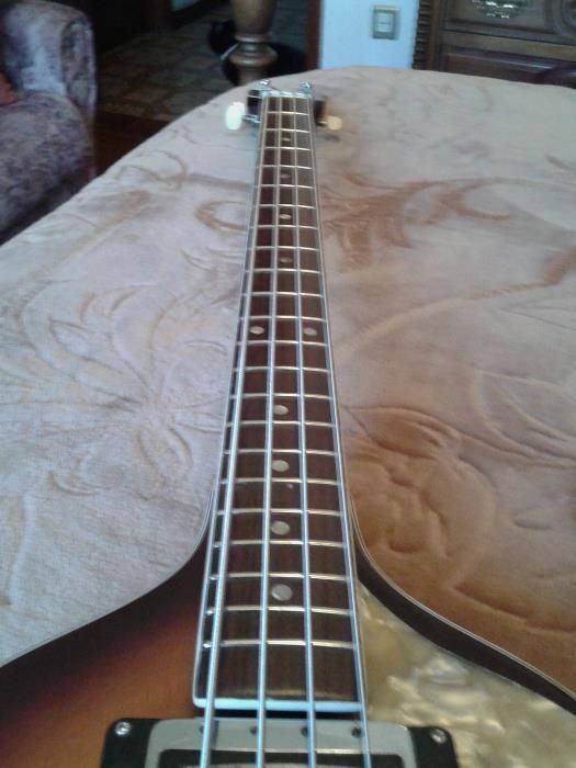 Baixo Violino ( Beatles) Paul McCartney