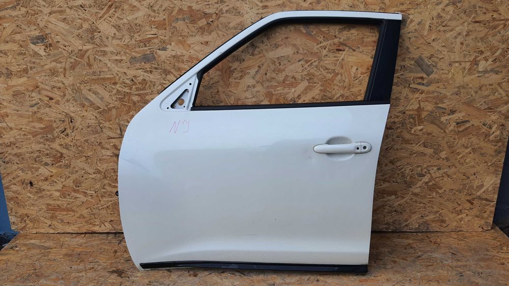 Nissan Juke Капот дверь бампер крыло зеркало ляда фонарь фара акпп роз