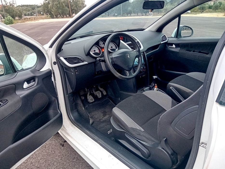Peugeot 207 1.4 HDI