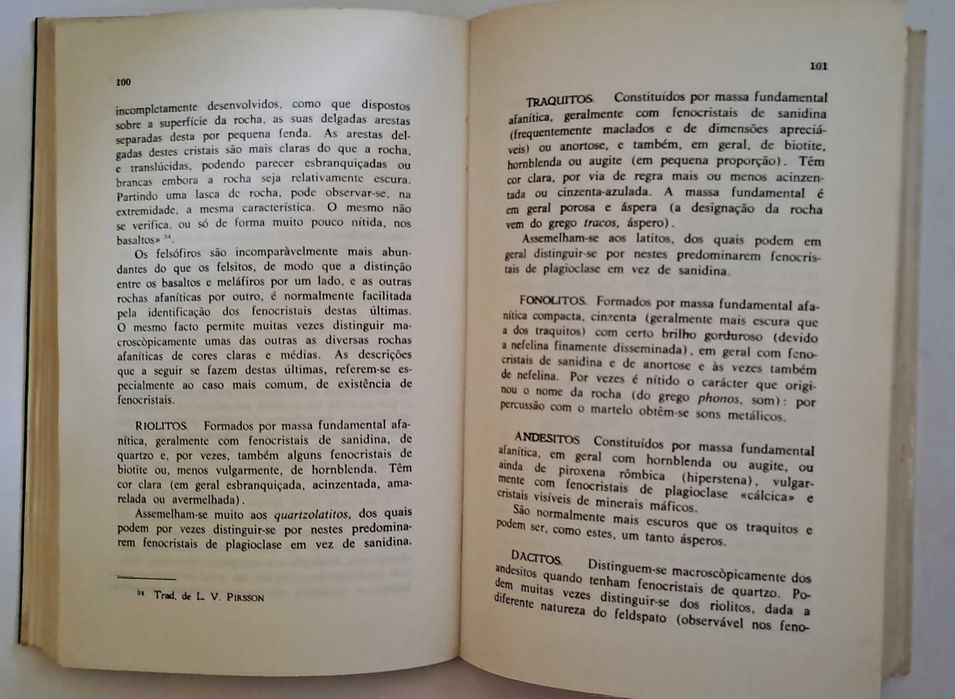 Estudo e Classificação das Rochas por Exame Macroscópico64286192380417122