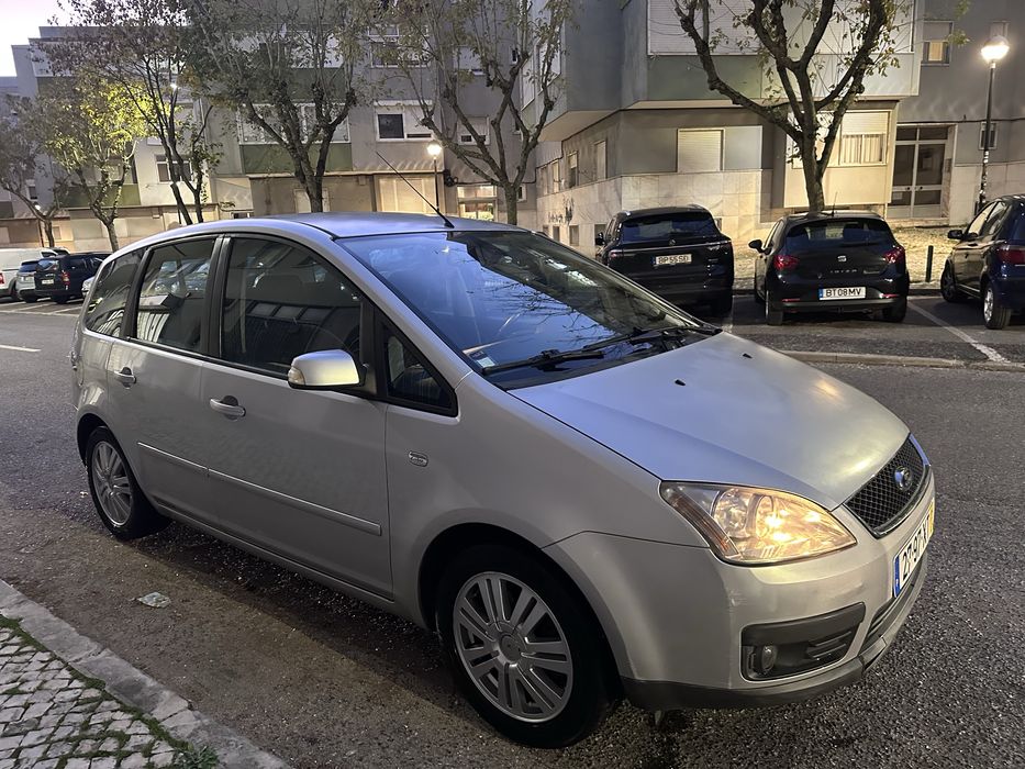 Ford C max.