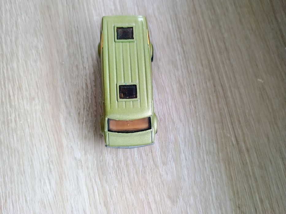 Matchbox Hevy Van