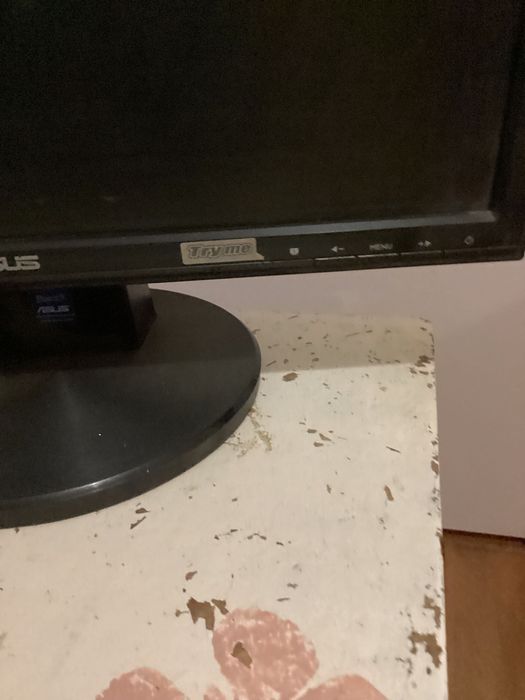 ASUS VW193 манитор для компьютера на запчасти диоганаль 48см