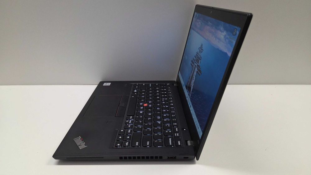 CIENKI Lenovo ThinkPad X13 G1 Intel i5 10210U ram 8GB Dysk 256SSD laptop Gwarancja Windows 11 Laptop do domu pracy warsztatu programowania na studia