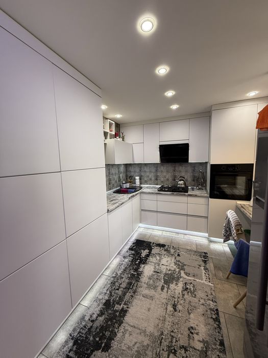 Оренда ВІП- квартири з сучасним ремонтом та технікою