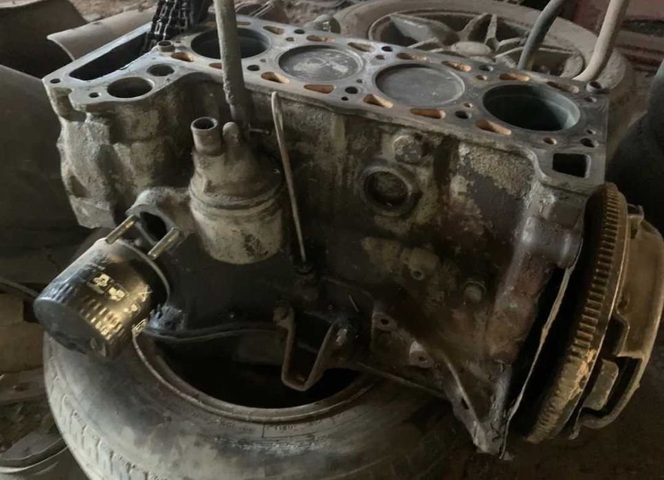 Продам  мотор на ваз