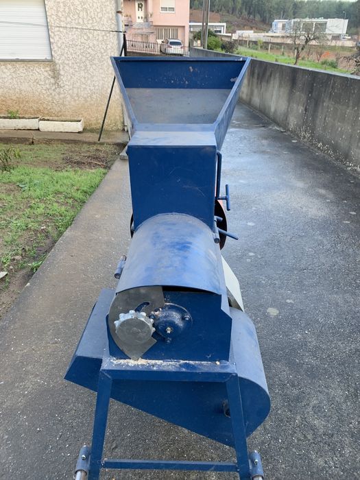 Debioladeira. Eletrica  usada