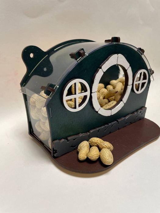 Годівниця для білки "Більбо"