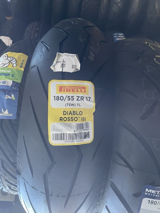 Нова Мотошина  Pirelli diablo rosso 4 і 3 Рульові та задні