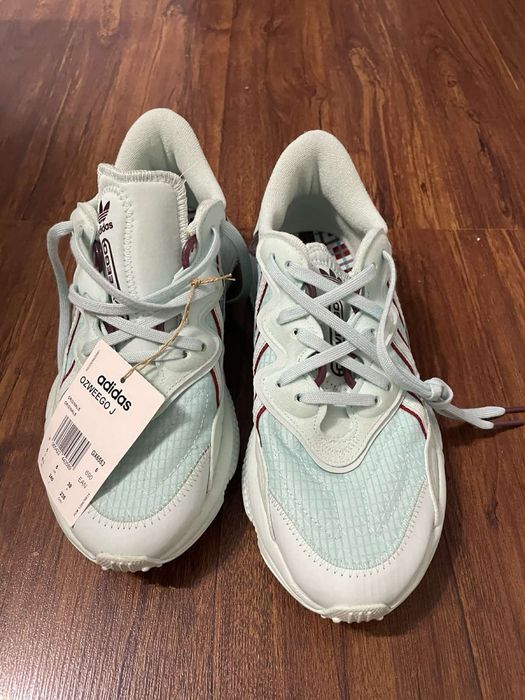Кросівки Adidas нові