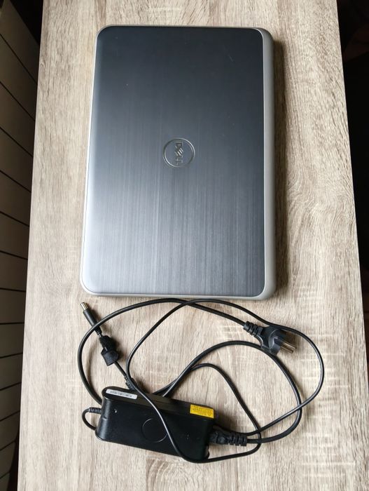 Laptop Dell Inspiron 5737 17.3" SSD 16gb ram Intel core i7