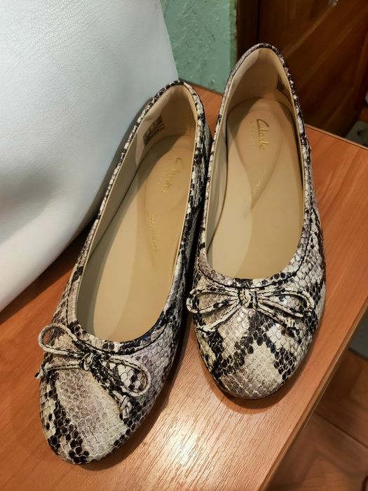 Жіночі шкіряні балетки Clarks