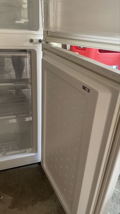 Frigorífico bom estado