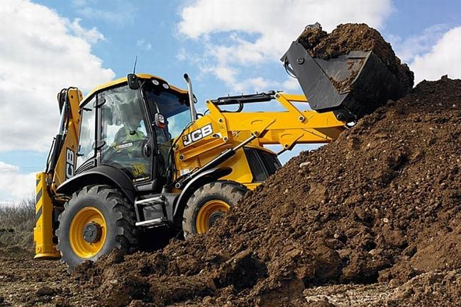 Послуги экскаватора навантажувача JCB в Кременчуці.