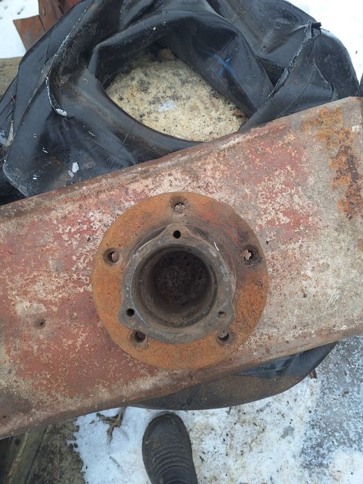 Ступиця до сільськогосподарської техніки