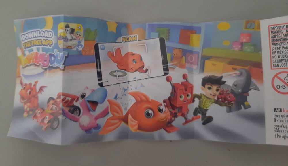 Brinquedos peixes ovo Kinder