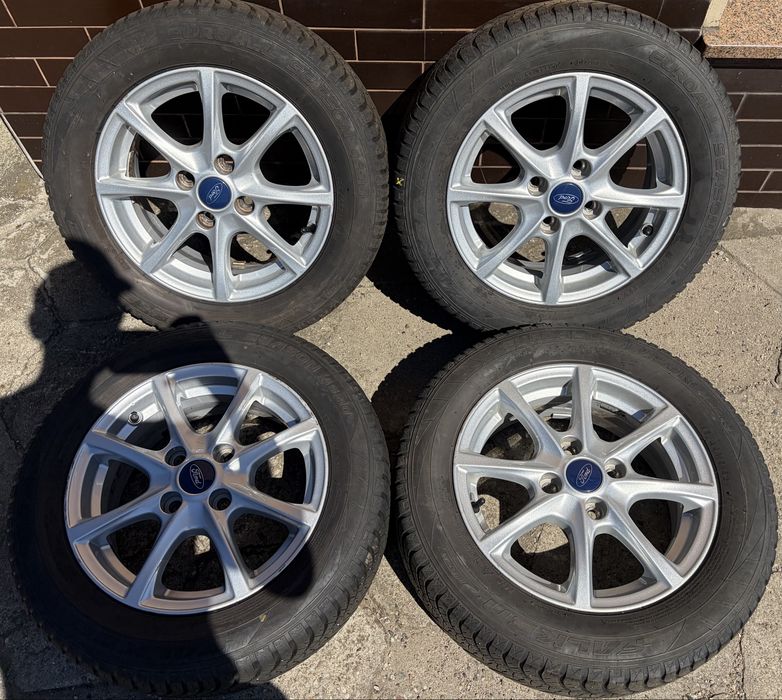 Alufelgi z oponami 195/60 R15 Ford Fiesta Mk8 Mk7 Focus Mk1 B-Max 4x108 ET 45
