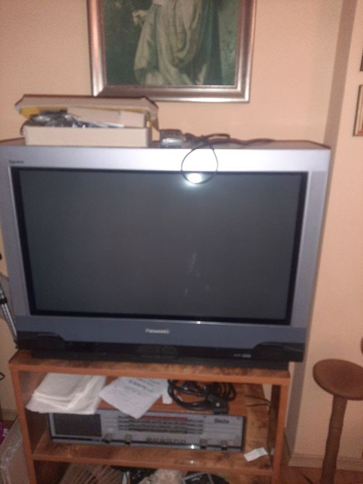 PANASONIC colour TV  TX---32PF  10F /D  dodam z telewizja  naziemna  i