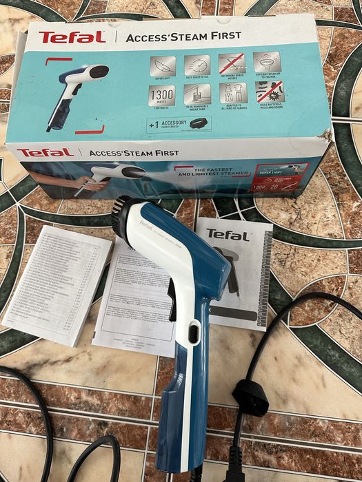 Ручний відпарювач Tefal ACCESS STEAM FIRST DT6130E0