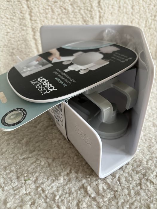 Полиця з міцними присосками, дзеркалом та гачком з америки