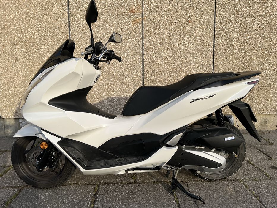 Honda PCX 125 impecavel