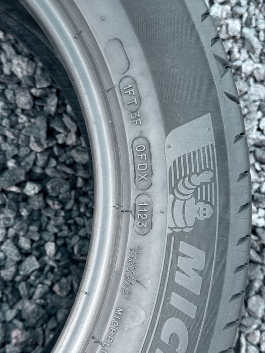 215 55 17 Michelin E-Primacy 95% 2023 Шини Літо