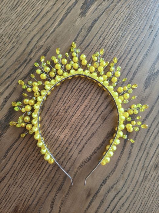 Обідок, обруч сонечка, кульбабки, снігової королеви, зими, сніжинки