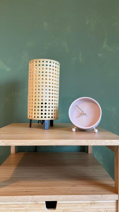 Mesas de cabeceira/candeeiros  IKEA