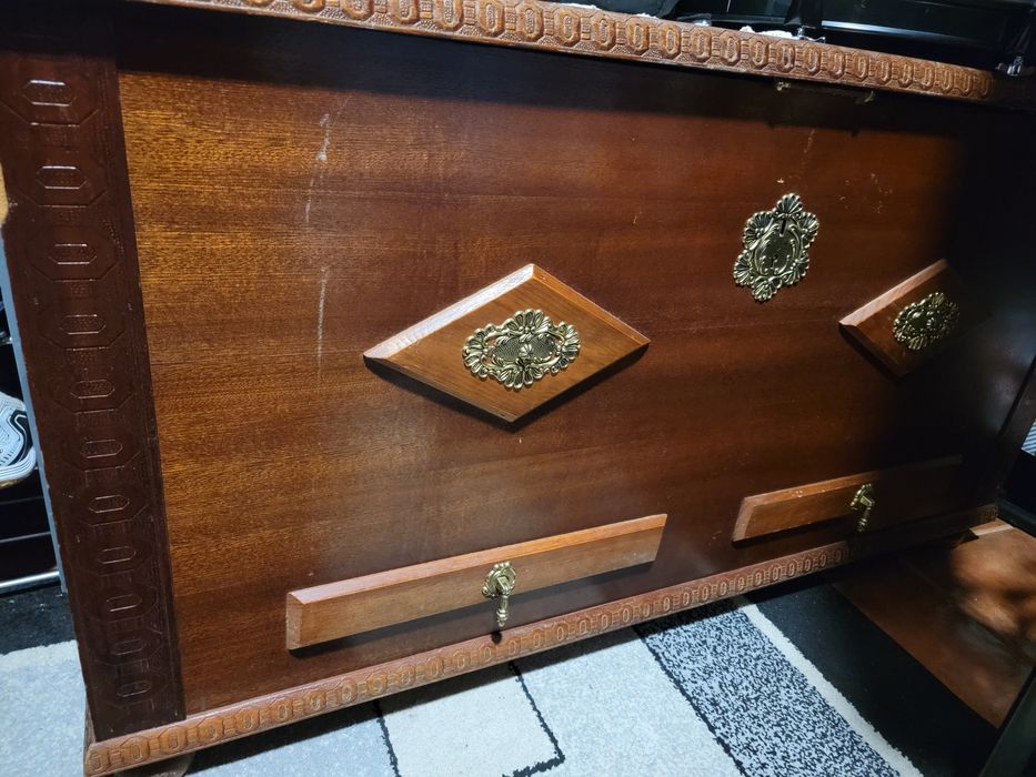 Baú/ Arca  para organização  A65 X L60  X C120