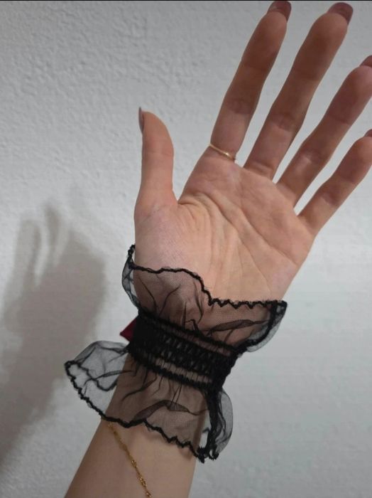czarne rękawiczki koronkowe tiulowe rękawiczki z różami emo alternativ