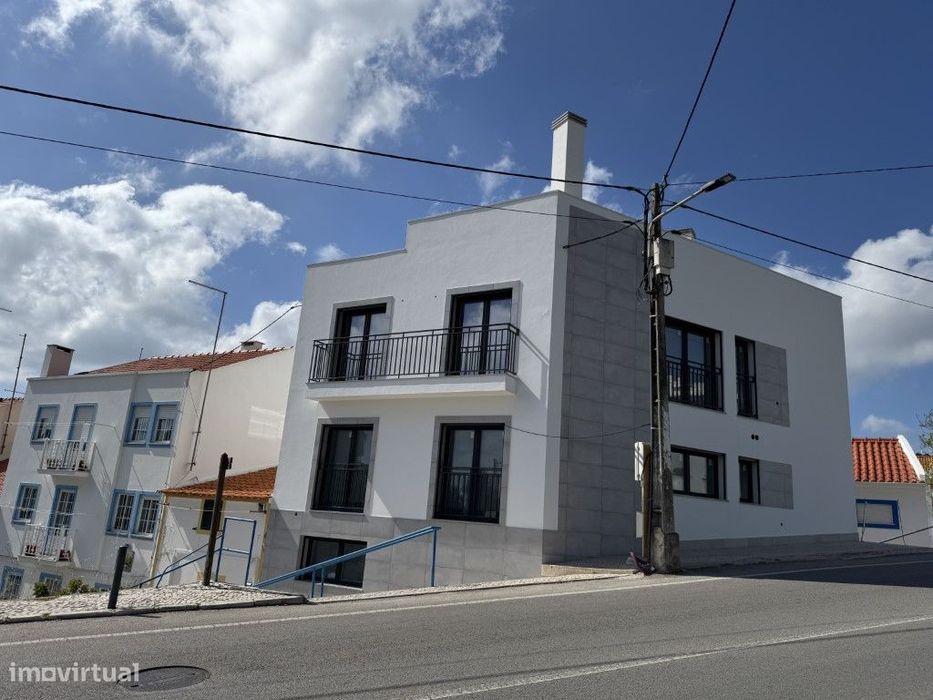 Excelente apartamento na zona Histórica da Nazaré. — Nazaré, Leiria